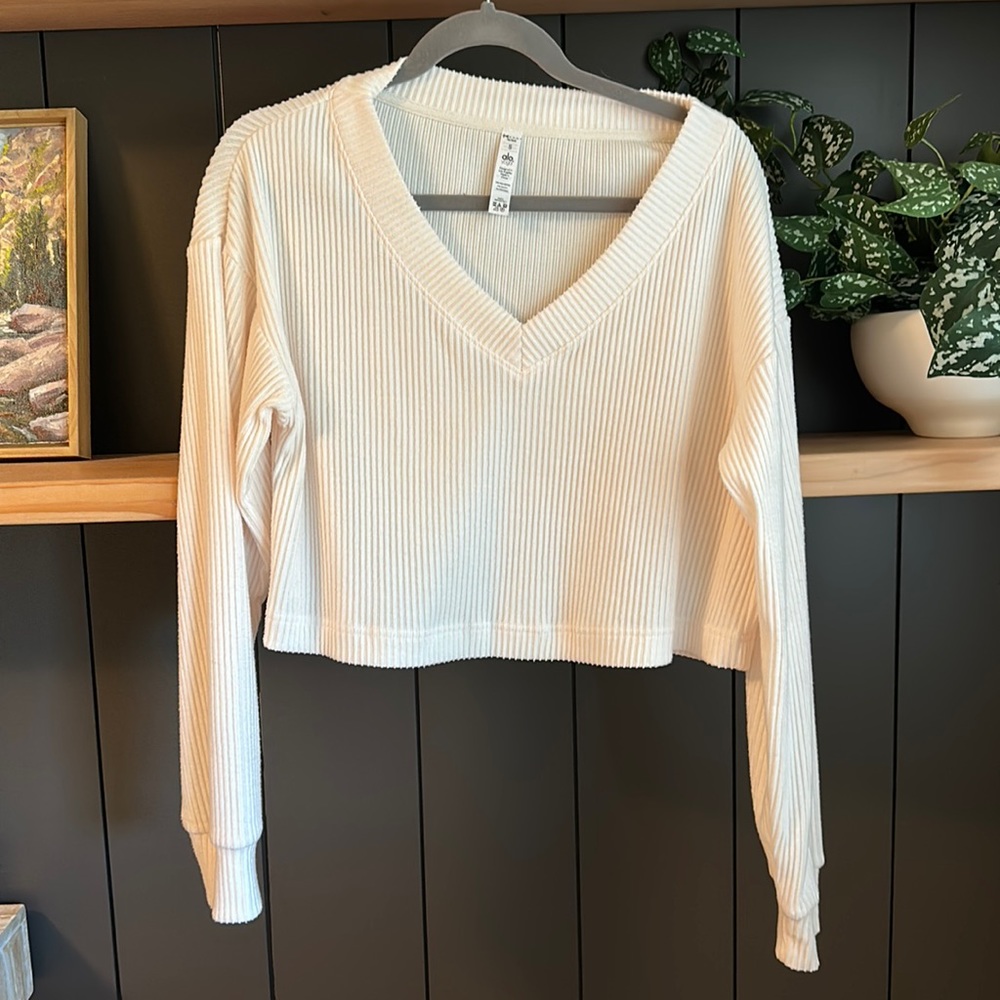 Alo Muse cropped sweater Like New